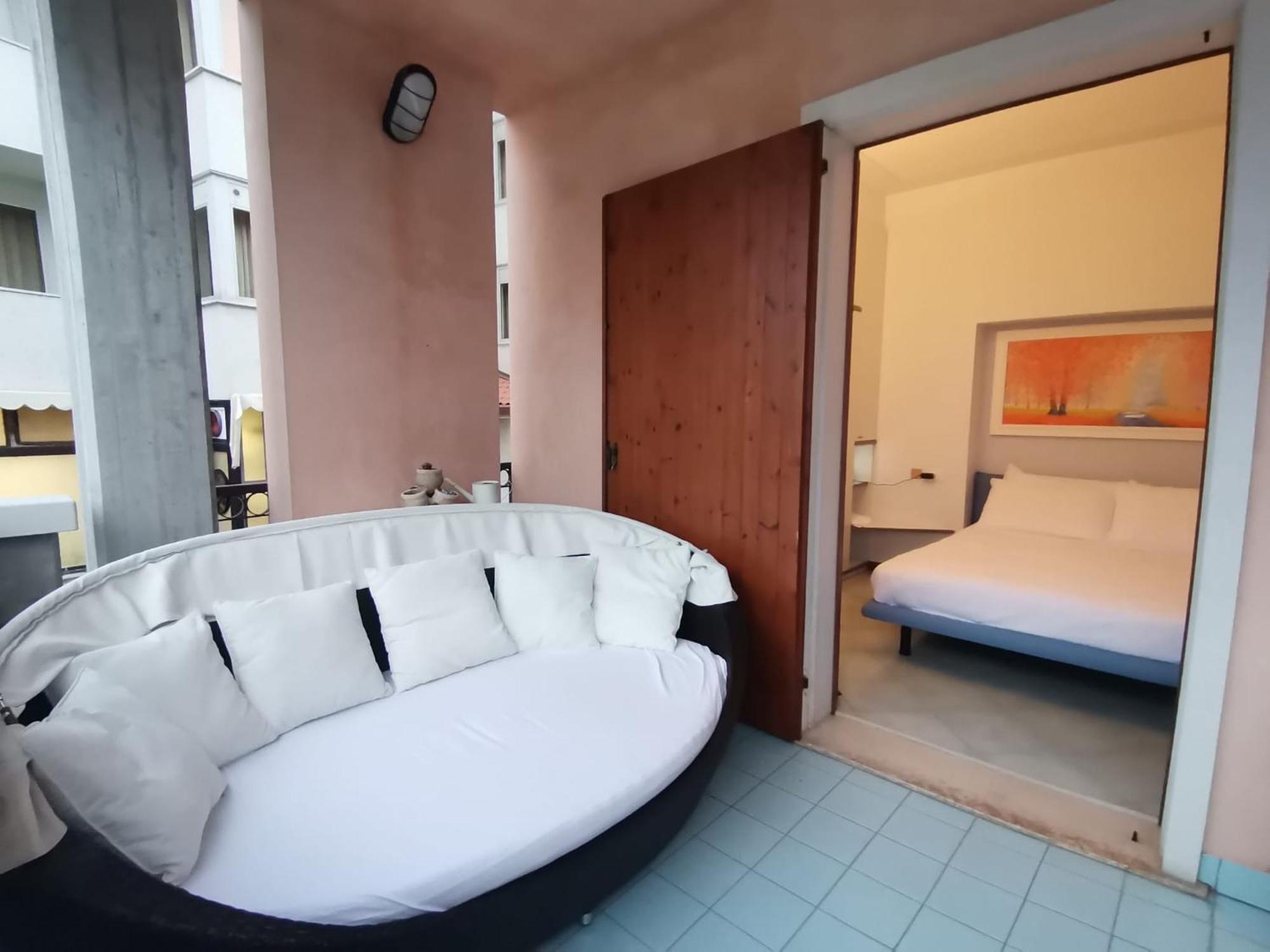 Apartments Rainer - Front Lake Bardolino Ngoại thất bức ảnh