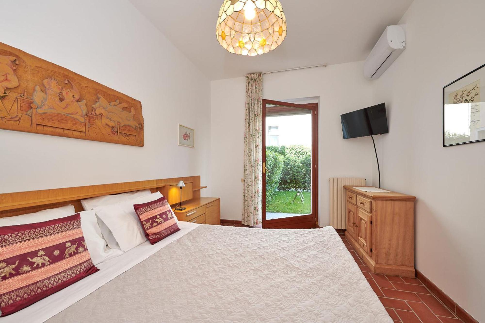 Apartments Rainer - Front Lake Bardolino Ngoại thất bức ảnh