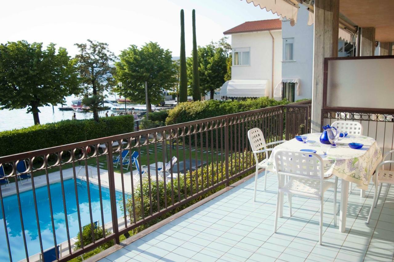 Apartments Rainer - Front Lake Bardolino Ngoại thất bức ảnh